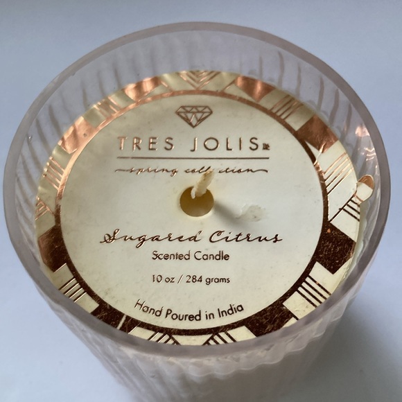 TRES JOLIE Sugared Citrus Scented Spring Collection Candle 10 oz - Picture 4 of 7